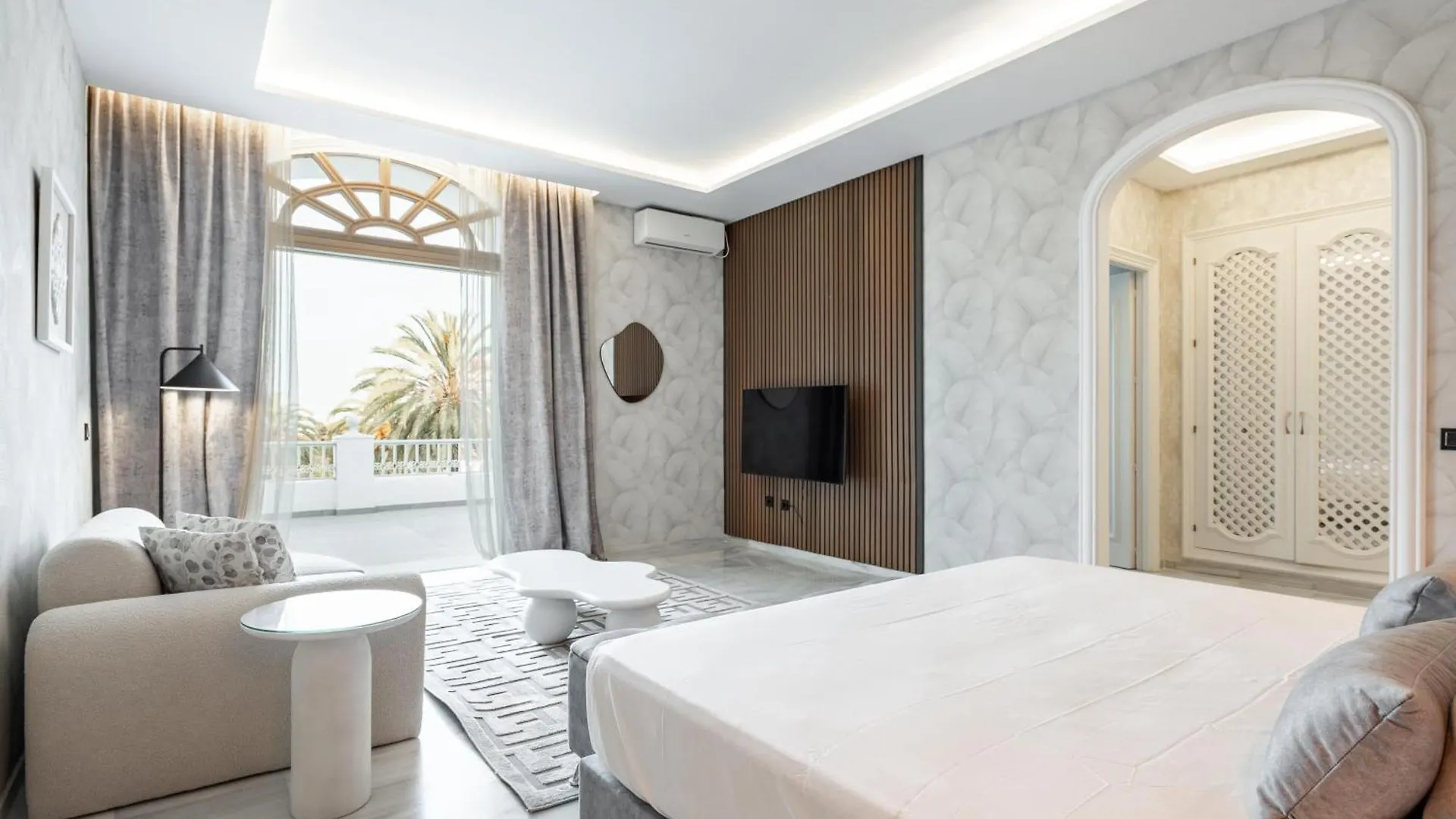 Pensión Palacio Suites Marbella